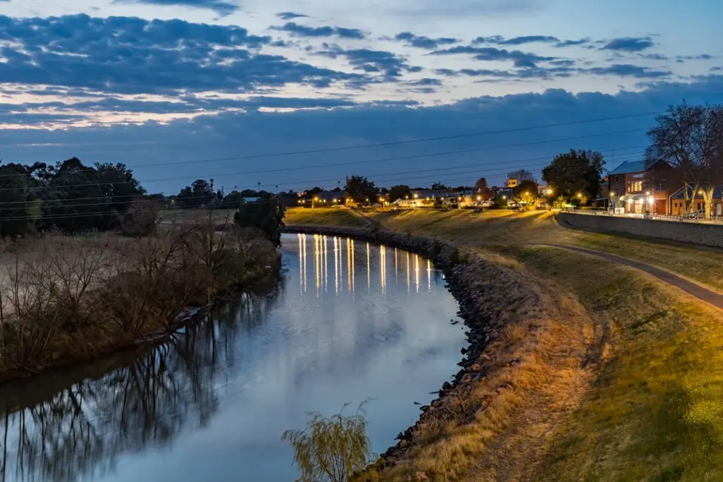 Hunter-River-in-Maitland-714px